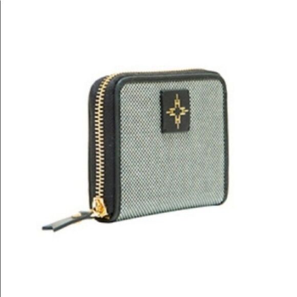 India Hicks Shuffle & Deal Wallet - New - Picture 1 of 3